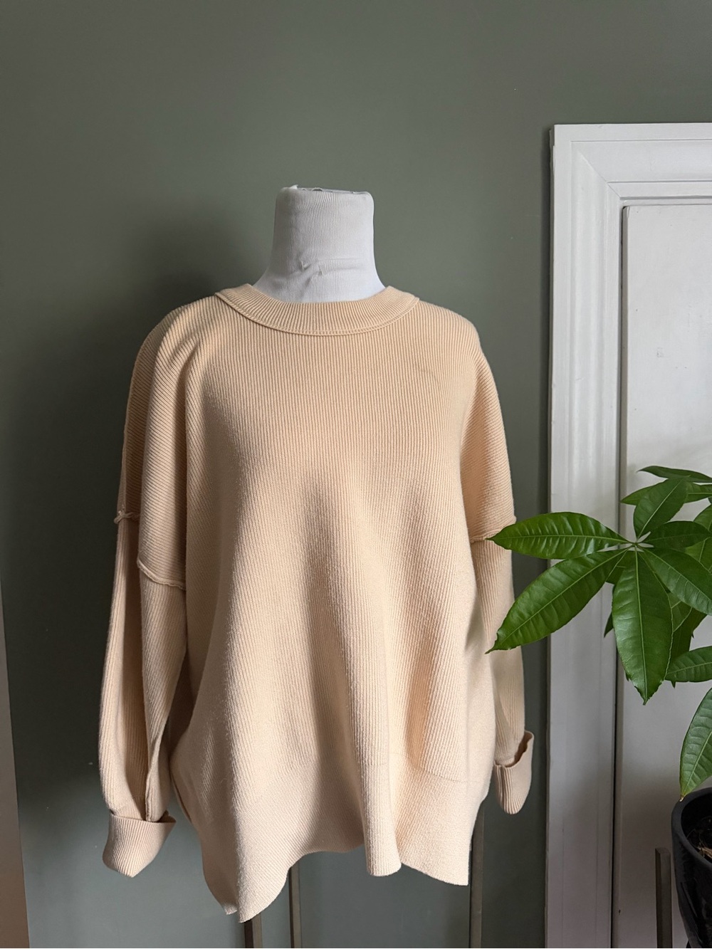 Relaxed Crewneck Sweater in Cream